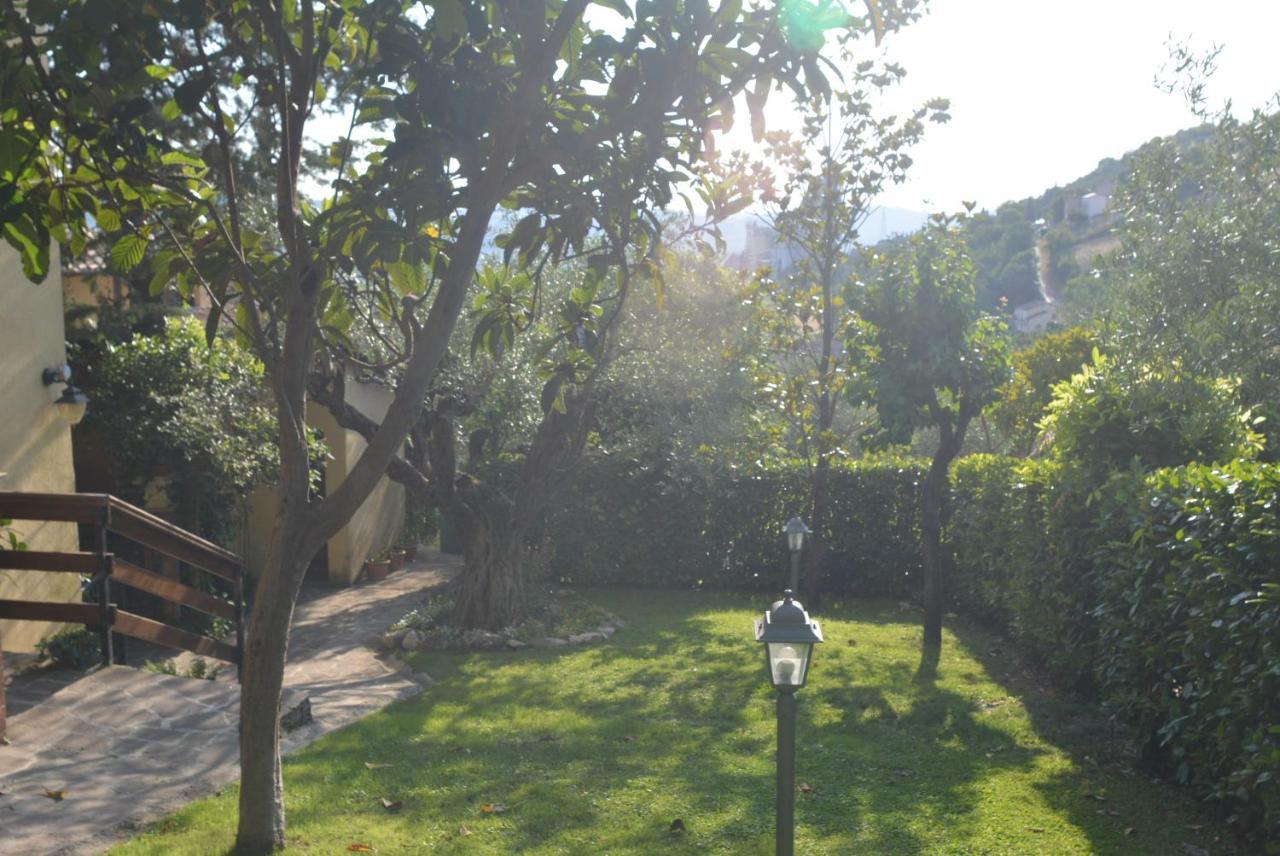 Villa Mischianti Gubbio Bagian luar foto